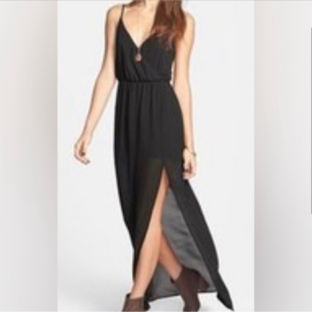 LUSH Maxi Dress Black Medium
